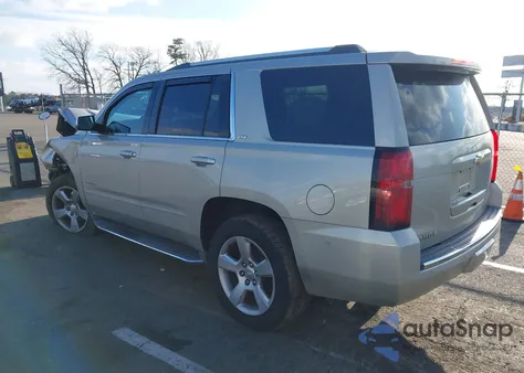 2015 Chevrolet Tahoe Ltz z USA, uszkodzony, nr VIN 1GNSKCKC9FR689804